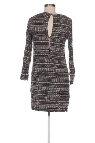 Šaty  H&M Divided, Velikost S, Barva Vícebarevné, Cena  49,00 Kč