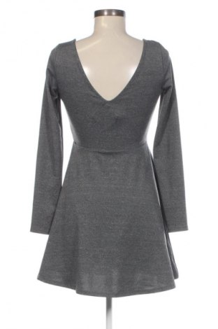 Šaty  H&M Divided, Velikost M, Barva Šedá, Cena  49,00 Kč