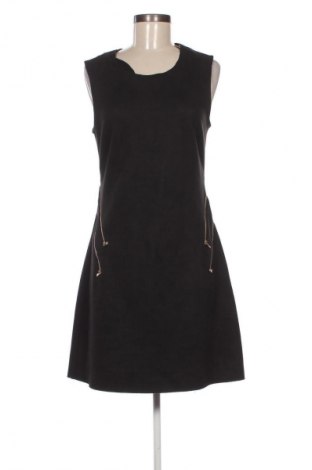 Sukienka Molly Bracken, Rozmiar S, Kolor Czarny, Cena 17,99 zł