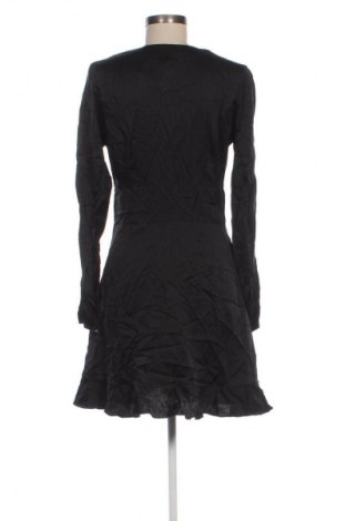 Šaty  Nikkie, Velikost M, Barva Černá, Cena  369,00 Kč