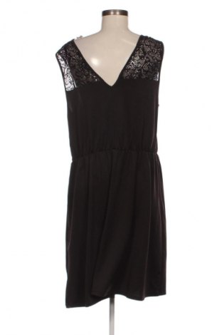 Ruha Nkd, Méret M, Szín Fekete, Ár 1 509 Ft