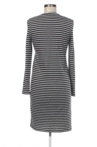 Šaty  Pieces, Velikost S, Barva Vícebarevné, Cena  49,00 Kč