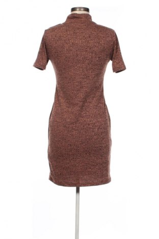 Рокля Primark, Размер M, Цвят Многоцветен, Цена 2,55 €