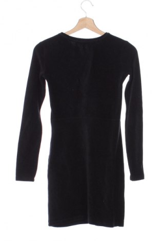 Šaty  Pull&Bear, Velikost S, Barva Černá, Cena  49,00 Kč