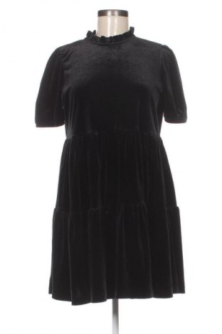 Ruha Sinsay, Méret M, Szín Fekete, Ár 1 429 Ft