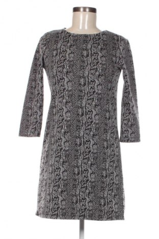 Šaty  Stradivarius, Velikost S, Barva Vícebarevné, Cena  49,00 Kč