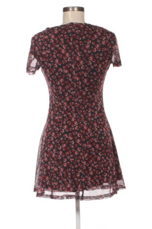 Šaty  Stradivarius, Veľkosť M, Farba Viacfarebná, Cena  2,95 €