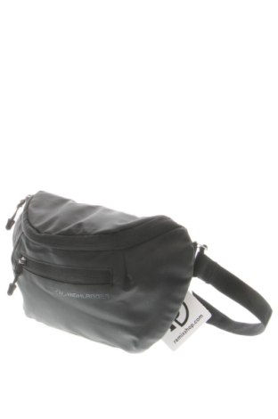 Deréktáska Highlander, Szín Fekete, Ár 4 439 Ft