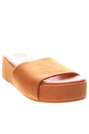 Чехли Tamaris, Размер 36, Цвят Оранжев, Цена 39,00 €