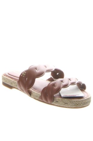 Чехли Tommy Hilfiger, Размер 36, Цвят Кафяв, Цена 111,45 €