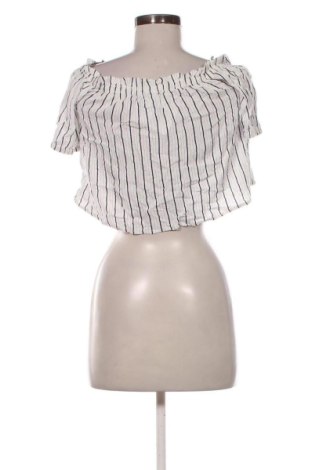 Bluză de femei Bershka, Mărime S, Culoare Multicolor, Preț 52,13 Lei