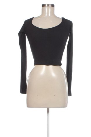 Γυναικεία μπλούζα Bershka, Μέγεθος XXS, Χρώμα Μαύρο, Τιμή 11,99 €