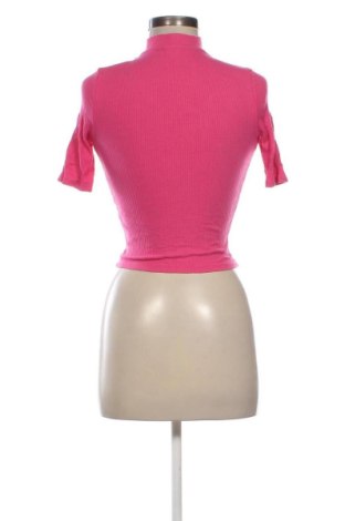 Дамска блуза Bershka, Размер S, Цвят Розов, Цена 10,22 €