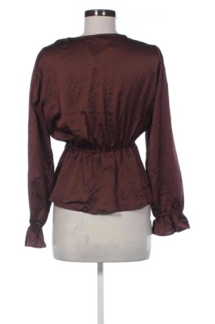 Bluză de femei Clockhouse, Mărime M, Culoare Maro, Preț 60,99 Lei