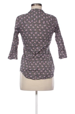 Damen Shirt Cubus, Größe XS, Farbe Mehrfarbig, Preis 10,00 €