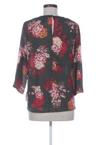 Дамска блуза Gina Tricot, Размер S, Цвят Многоцветен, Цена 10,73 €