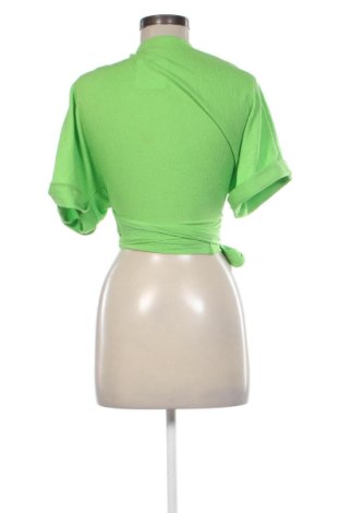 Дамска блуза Gina Tricot, Размер S, Цвят Зелен, Цена 10,73 €
