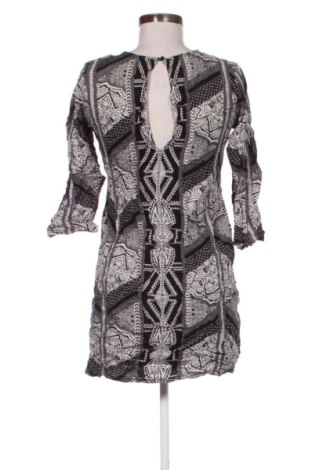 Bluzka damska Gina Tricot, Rozmiar S, Kolor Kolorowy, Cena 53,99 zł