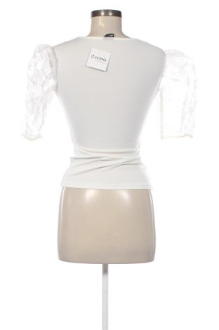 Bluzka damska Gina Tricot, Rozmiar S, Kolor Biały, Cena 53,99 zł