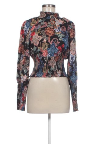 Дамска блуза Gina Tricot, Размер S, Цвят Многоцветен, Цена 10,73 €