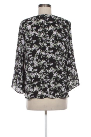 Дамска блуза Gina Tricot, Размер L, Цвят Многоцветен, Цена 10,73 €