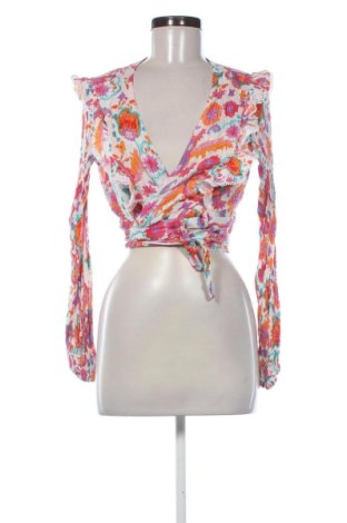 Bluză de femei Guess, Mărime S, Culoare Multicolor, Preț 151,99 Lei