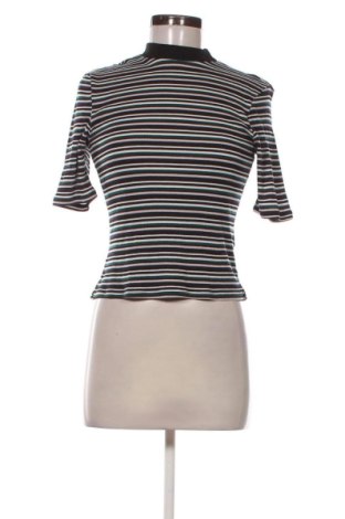 Dámská halenka H&M Divided, Velikost M, Barva Vícebarevné, Cena  289,00 Kč
