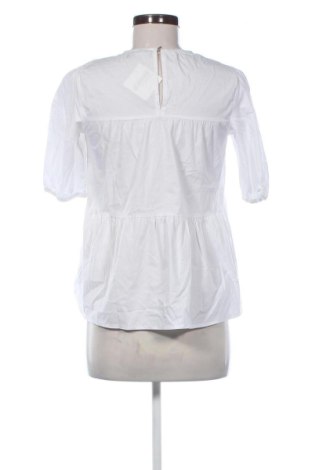 Дамска блуза Mohito, Размер M, Цвят Бял, Цена 9,78 €