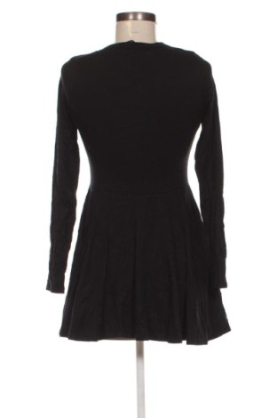 Дамска блуза Monki, Размер S, Цвят Черен, Цена 7,15 €