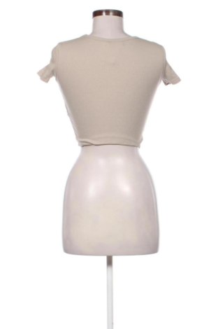 Дамска блуза Pull&Bear, Размер XS, Цвят Бежов, Цена 10,00 €
