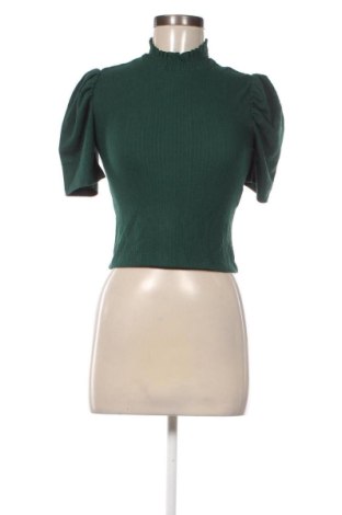 Damen Shirt Pull&Bear, Größe S, Farbe Grün, Preis € 12,99