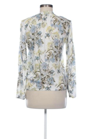 Damen Shirt Reserved, Größe XS, Farbe Mehrfarbig, Preis 10,00 €