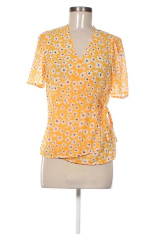 Дамска блуза Selected Femme, Размер S, Цвят Многоцветен, Цена 21,47 €