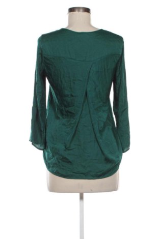 Дамска блуза Stradivarius, Размер S, Цвят Зелен, Цена 10,22 €