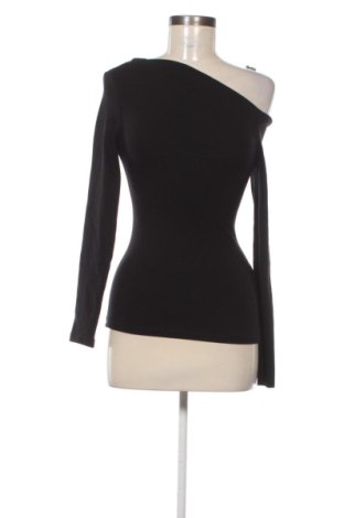 Дамска блуза Stradivarius, Размер XS, Цвят Черен, Цена 16,36 €