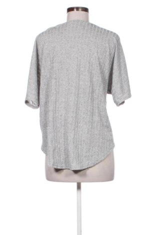 Bluză de femei Unbranded, Mărime M, Culoare Gri, Preț 60,99 Lei