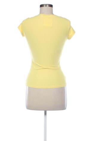 Дамска блуза Unbranded, Размер XS, Цвят Жълт, Цена 10,00 €