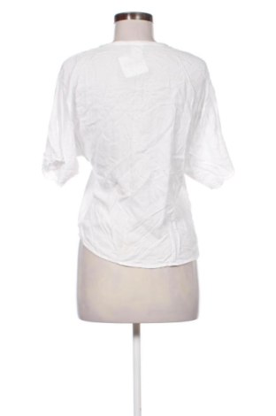 Damen Shirt Vero Moda, Größe S, Farbe Weiß, Preis € 27,68