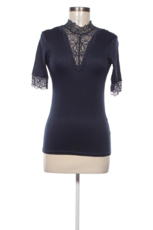 Дамска блуза Y.A.S, Размер S, Цвят Син, Цена 21,47 €