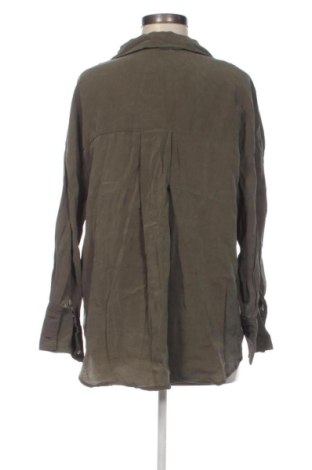 Damenbluse Pigalle, Größe M, Farbe Grün, Preis 11,99 €