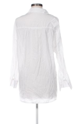 Cămașă de femei Unbranded, Mărime M, Culoare Alb, Preț 66,16 Lei