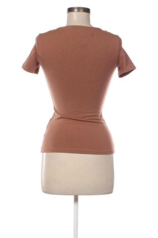 Дамска тениска Amisu, Размер XS, Цвят Кафяв, Цена 9,20 €