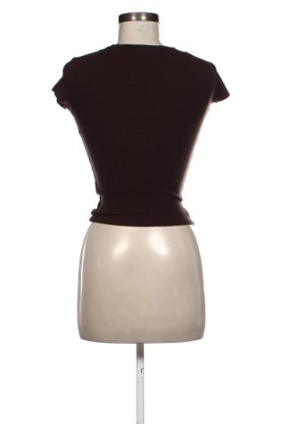 Damski T-shirt Bershka, Rozmiar XS, Kolor Brązowy, Cena 45,99 zł