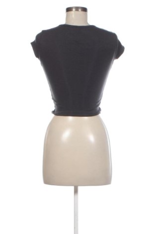 Damen T-Shirt Bershka, Größe XS, Farbe Schwarz, Preis 11,99 €