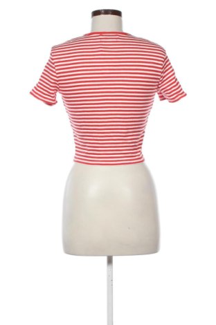 Tricou de femei Bershka, Mărime M, Culoare Multicolor, Preț 53,99 Lei