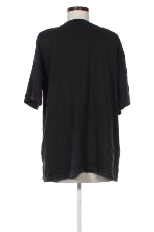 Dámské tričko Bershka, Velikost L, Barva Černá, Cena  259,00 Kč