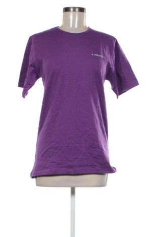 Γυναικείο t-shirt Diadora, Μέγεθος M, Χρώμα Βιολετί, Τιμή 37,99 €