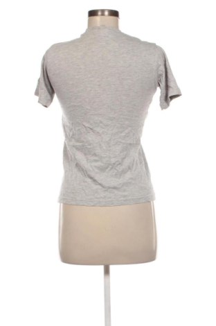 Дамска тениска FILA, Размер XS, Цвят Многоцветен, Цена 14,31 €