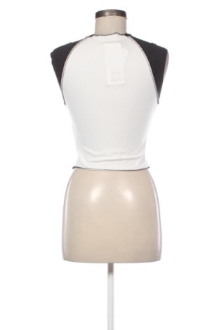 Γυναικείο t-shirt Fb Sister, Μέγεθος XS, Χρώμα Πολύχρωμο, Τιμή 14,00 €