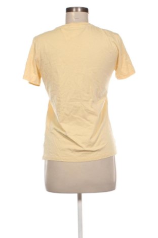 Dámské tričko Guess, Velikost M, Barva Žlutá, Cena  489,00 Kč